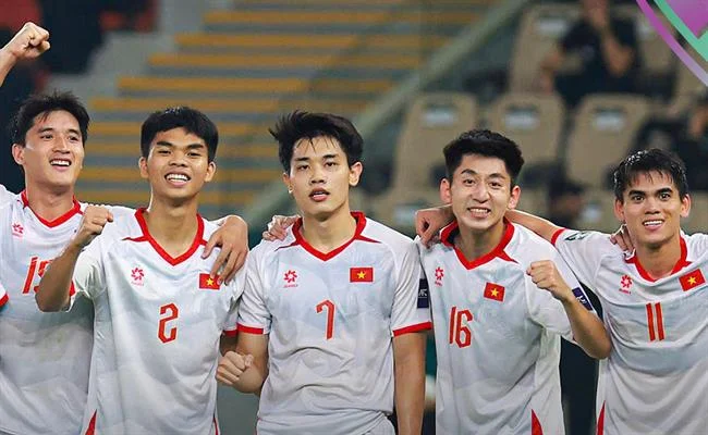 Cá cược bóng đá lucky 8